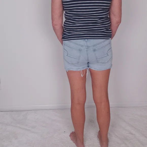 Super Super Stretch Hi-Rise Shortie Shorts - Picture 4 of 12